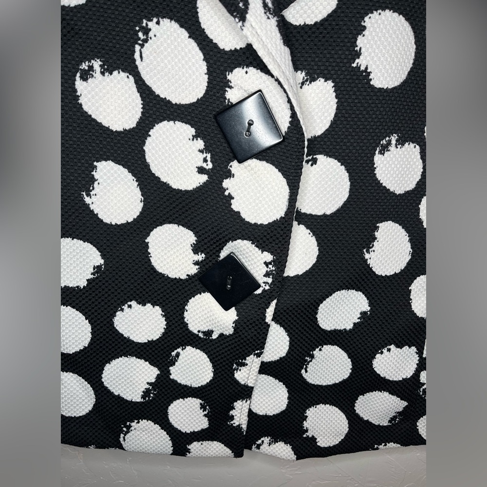 IC‎ By Connie K Large Polka Dot Women's Blazer Top - Black and White - Picture 2 of 9